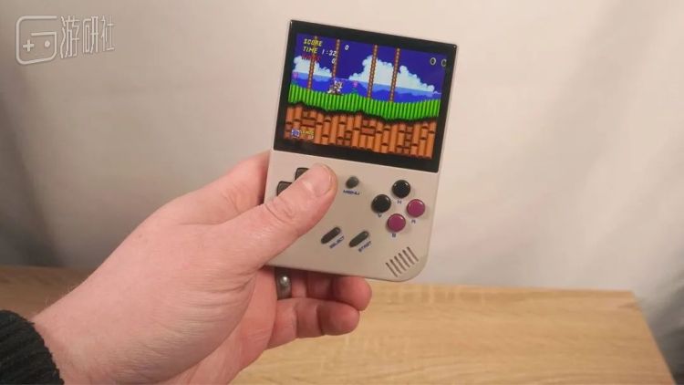 么重新火了起来?掌上游戏机为什(图13) 么重新火了起来?掌上游戏机为什(图13)
